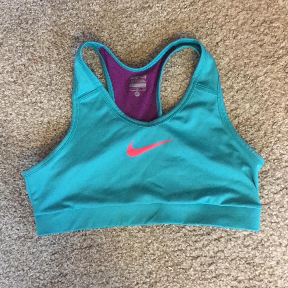 Nike Sports Bra Kids XL / Adult S